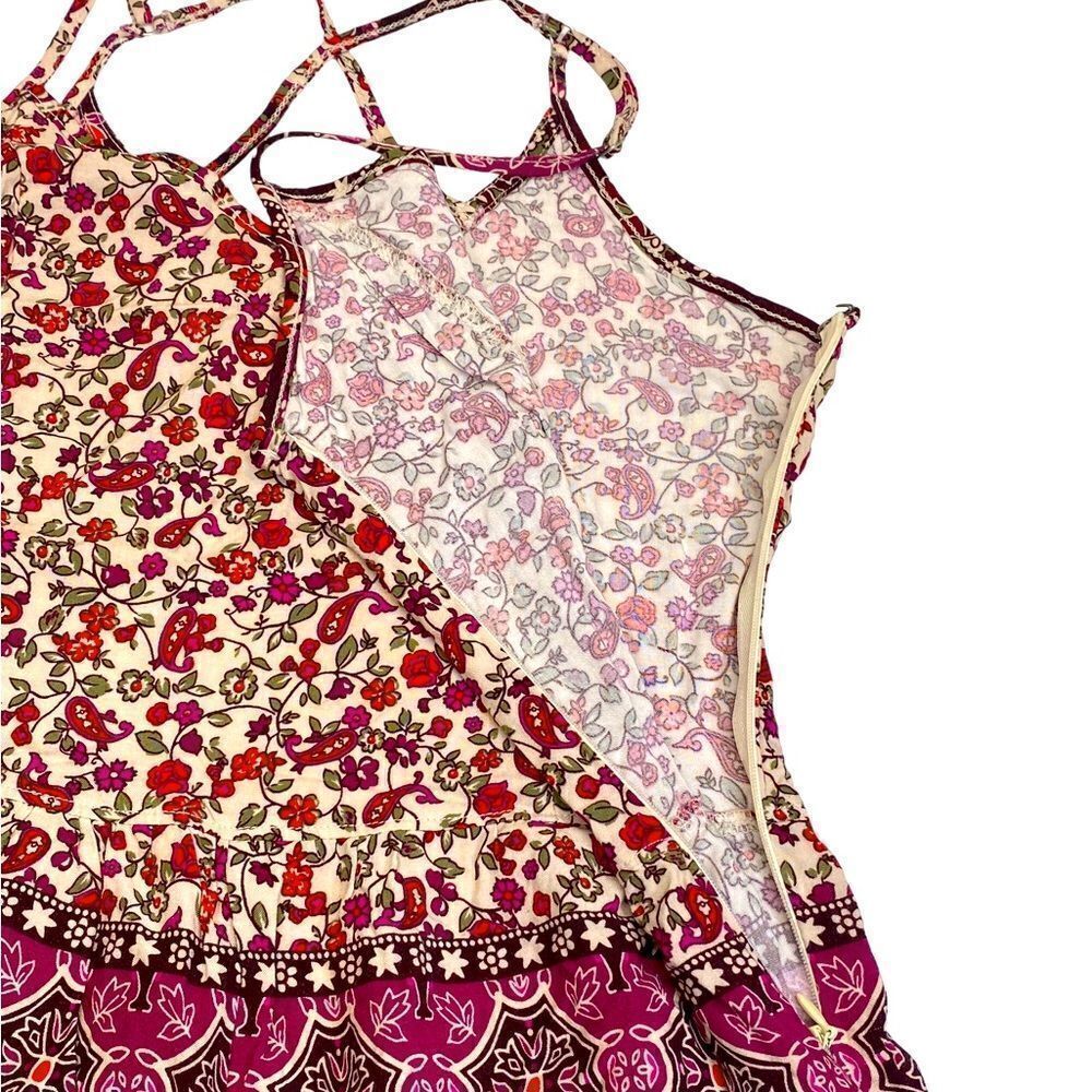 Hollister Sleeveless Paisley Pink and Burgundy Women’s Summer Romper Size Medium - Picture 3 of 9